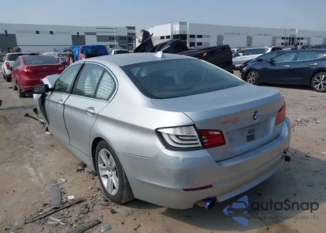 2011 BMW 528 из США, поврежденный, VIN WBAFR1C56BDV76505